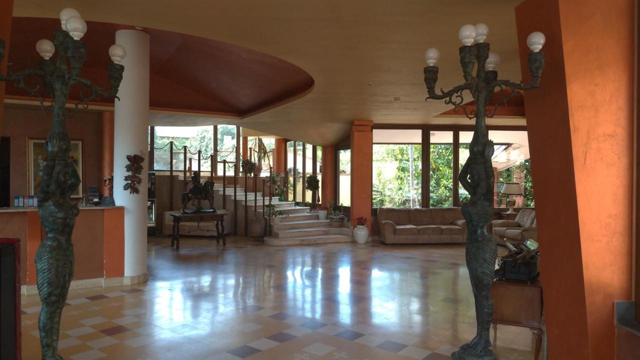 סאן ג'ובאני לה פונטה Tk Hotel - Ex Ares מראה חיצוני תמונה