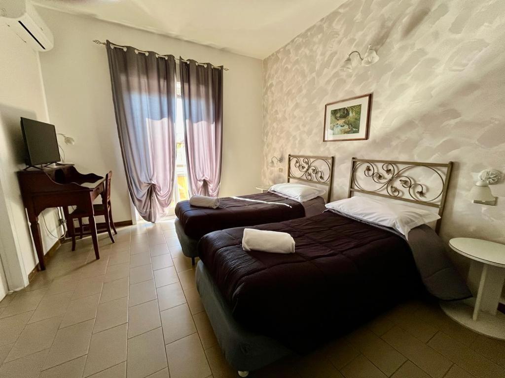 סאן ג'ובאני לה פונטה Tk Hotel - Ex Ares מראה חיצוני תמונה