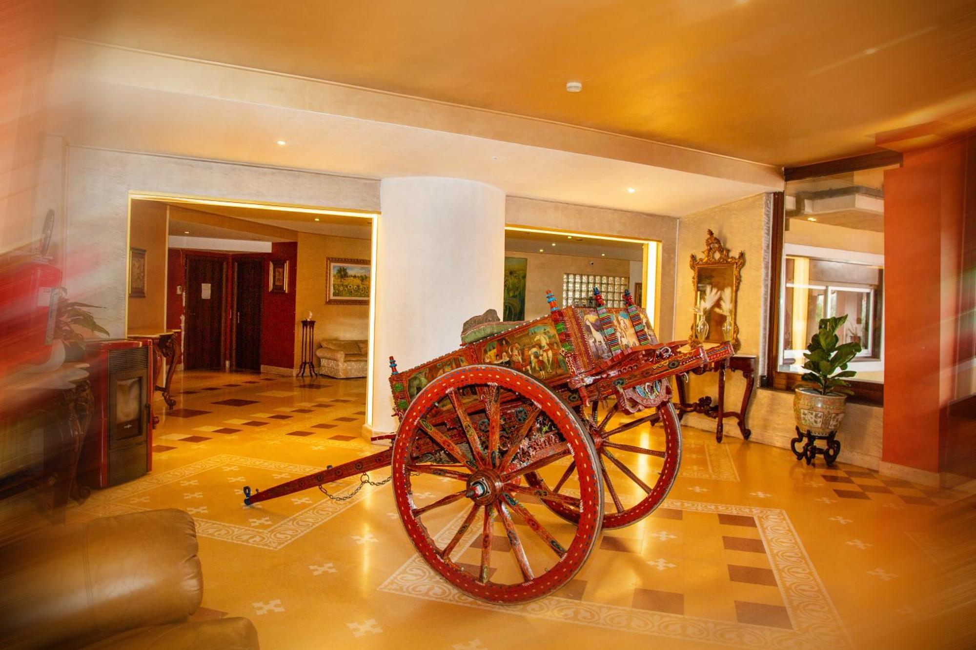 סאן ג'ובאני לה פונטה Tk Hotel - Ex Ares מראה חיצוני תמונה